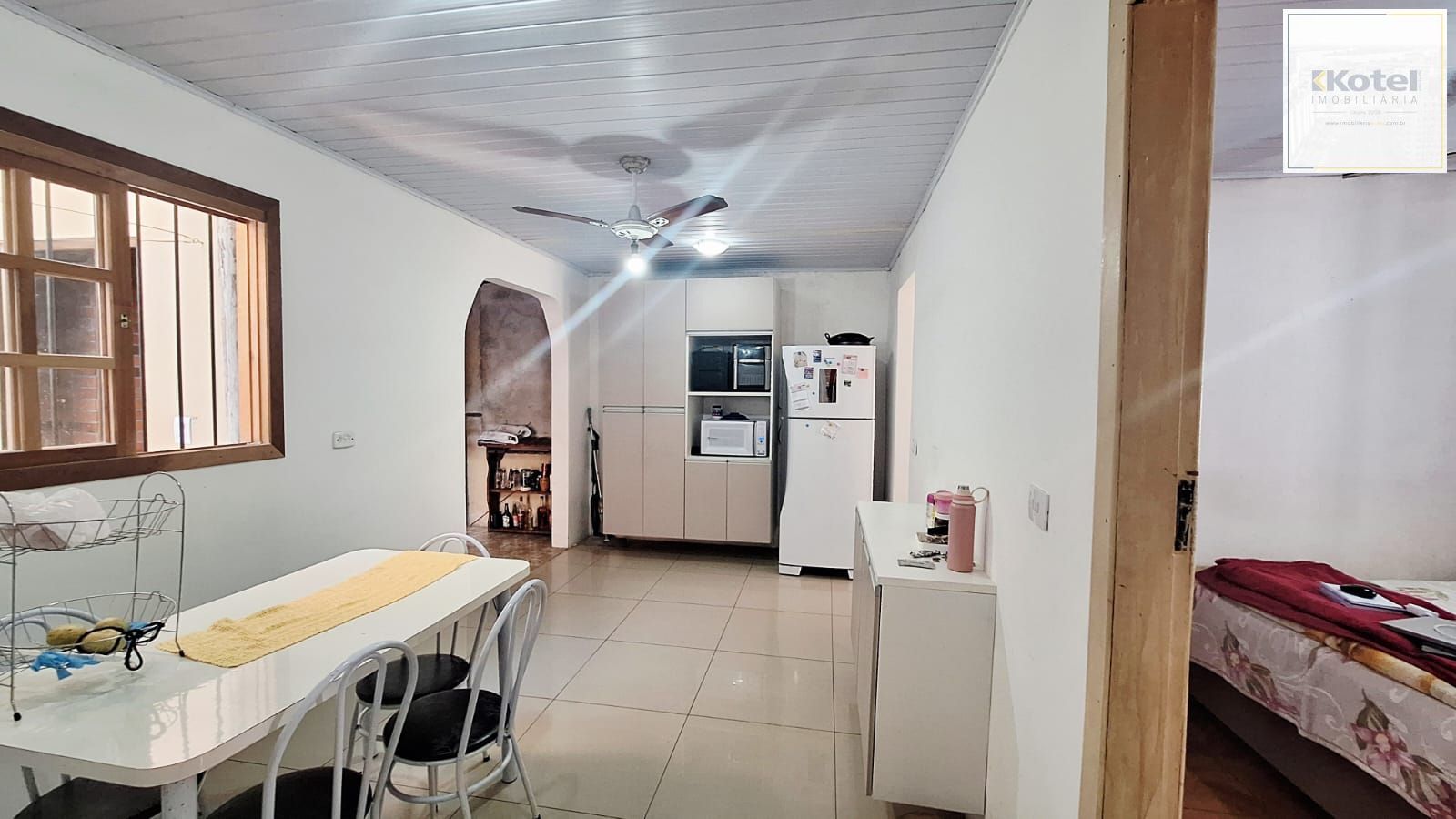 Se você procura uma casa com pátio e churrasqueira  para receber sua família e amigos , aqui é seu lugar! — foto 4