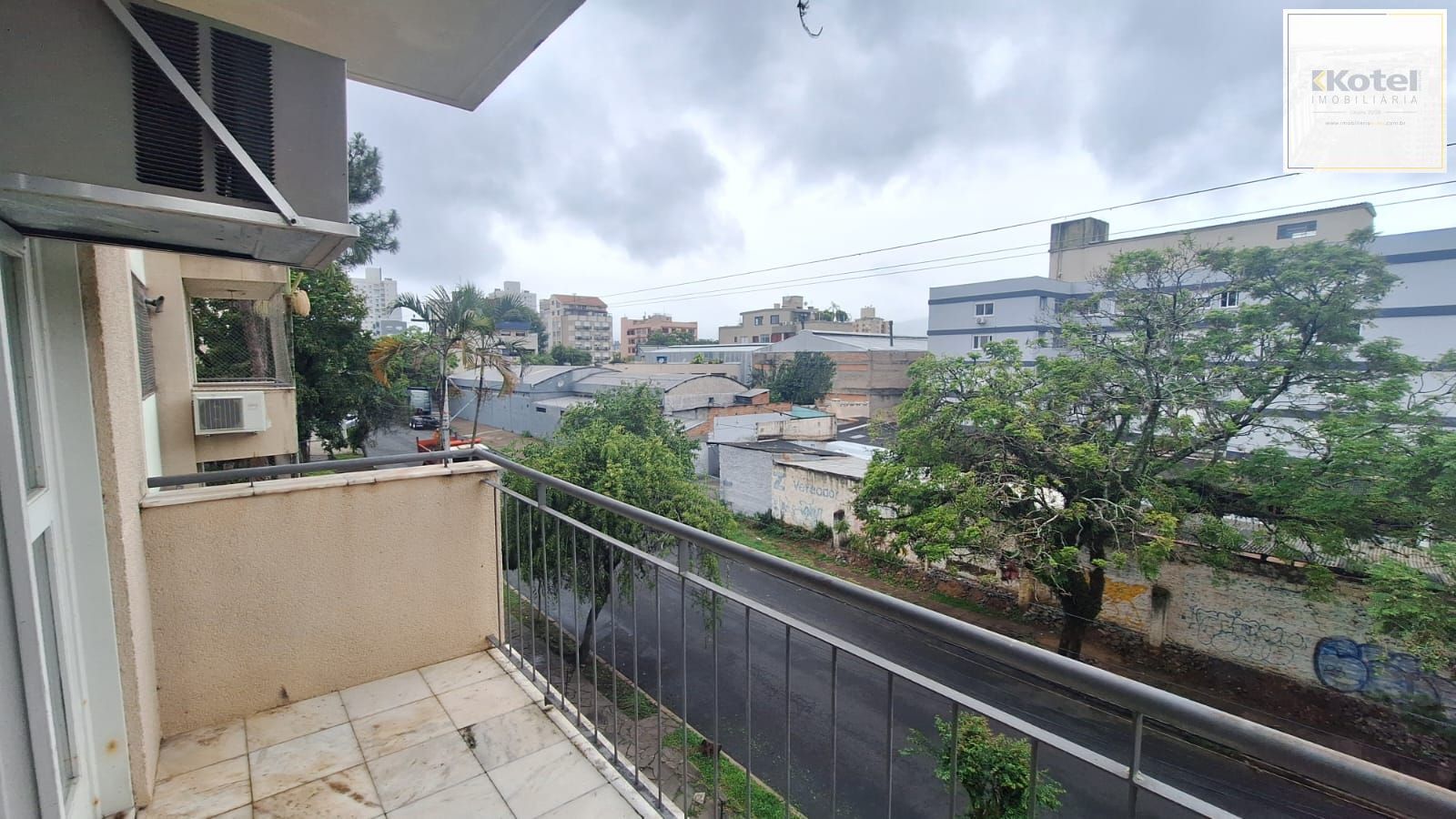 Apartamento 2 dormitórios bairro Jardim Botânico
