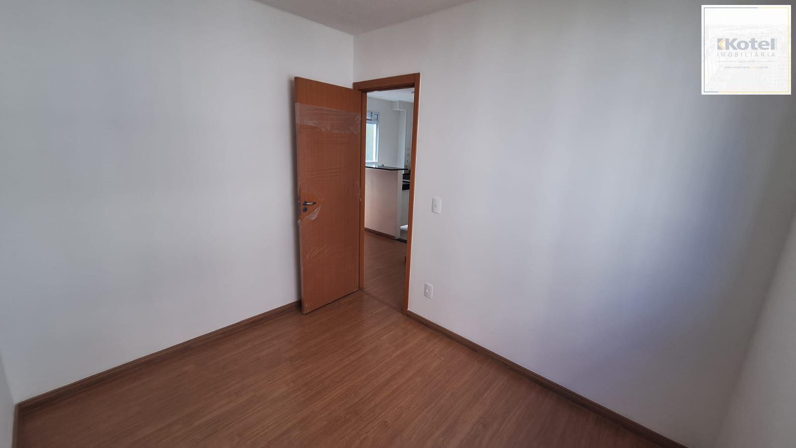 Apartamento NOVO Semi Mobiliado 2 dormitórios  1 vaga