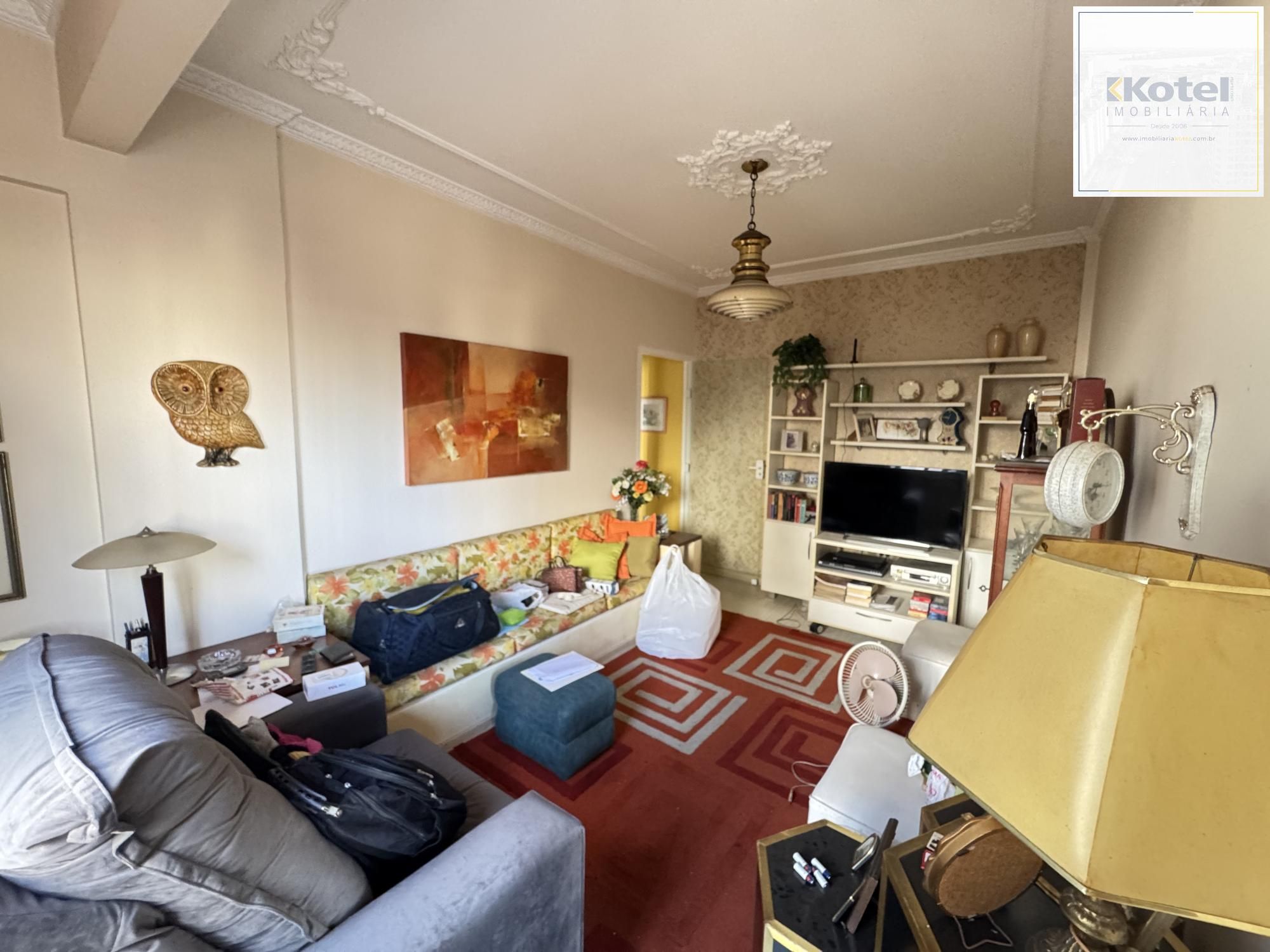 Apartamento de 2 Dormitórios com Elevador na Cidade Baixa