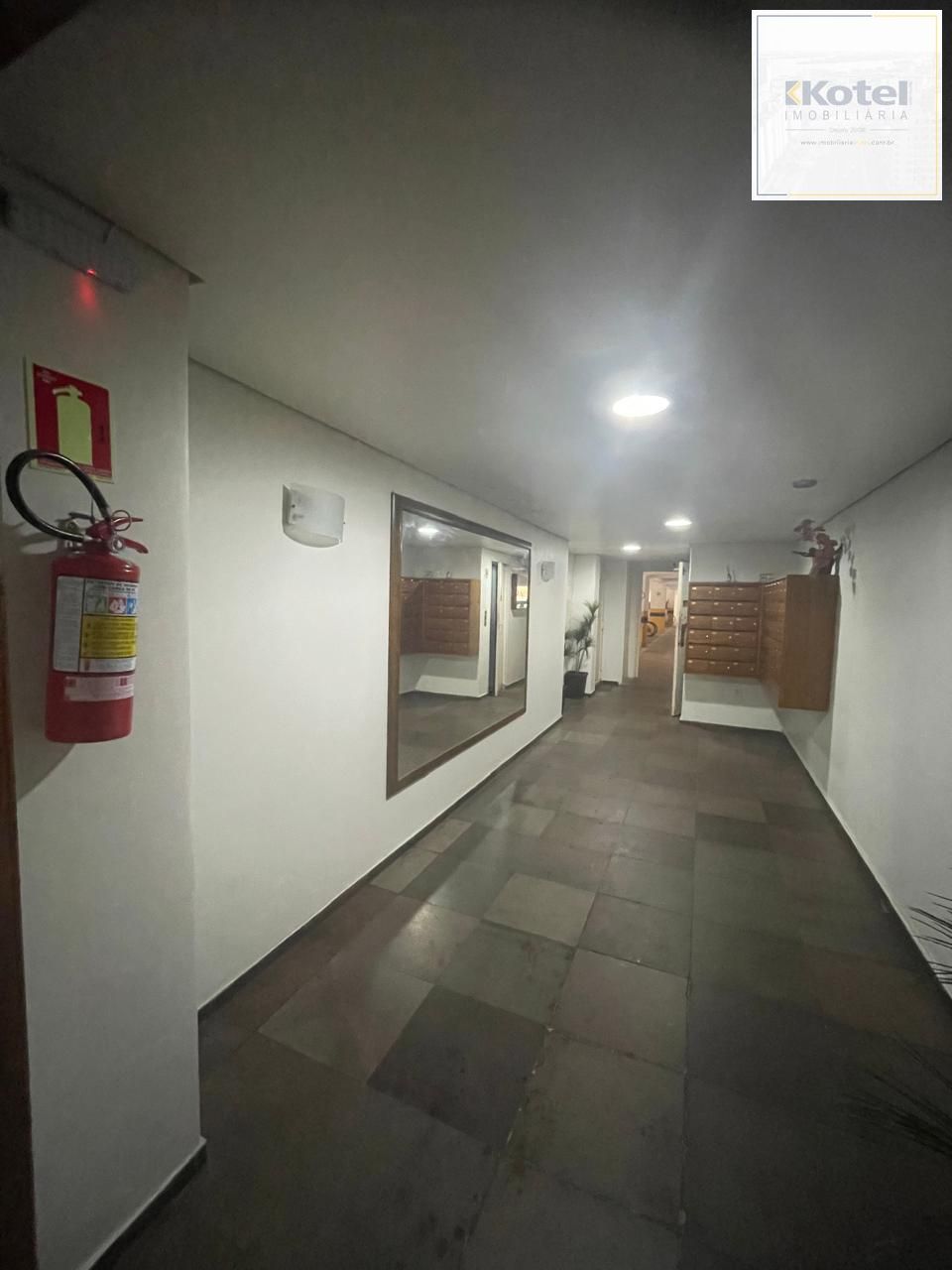 apartamento-corredor-predio