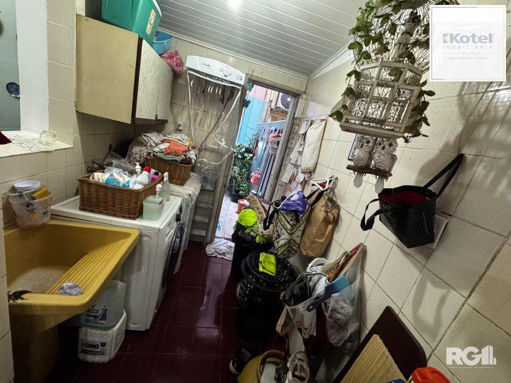 Apartamento de 03 dormitórios à venda na Cidade Baixa - Porto Alegre - Cód. RP389846