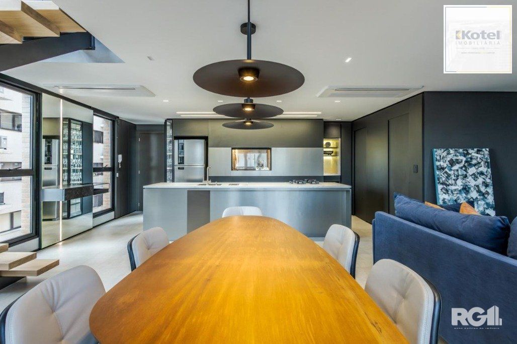 APTO DUPLEX DE 121M² COM 2 DORMITÓRIOS E 2 VAGAS - MONT SERRAT — foto 4
