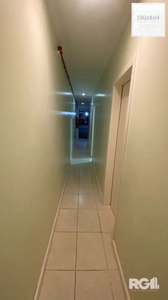 Loja no Bom Fim com garagem- Cód. RP389767