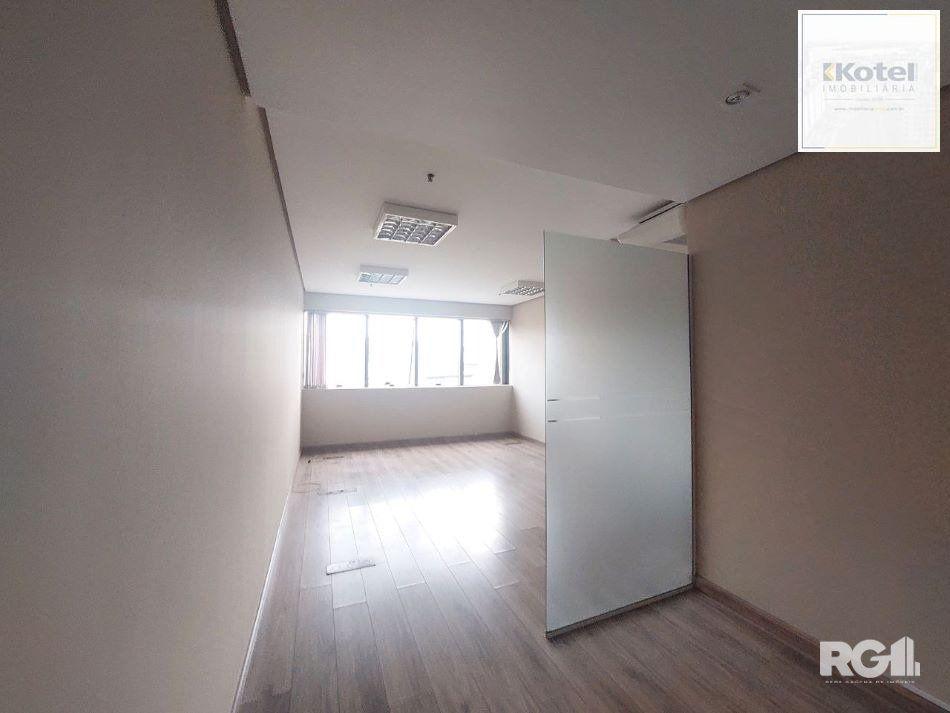 Conjunto Comercial com Portaria 24 Horas e Auditório