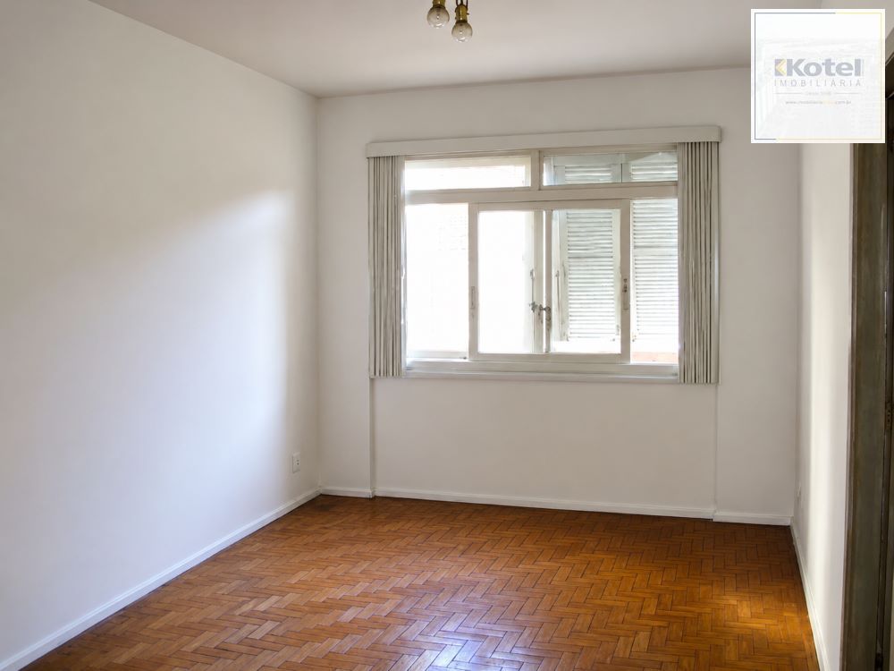 sala-ampla-piso-parquet