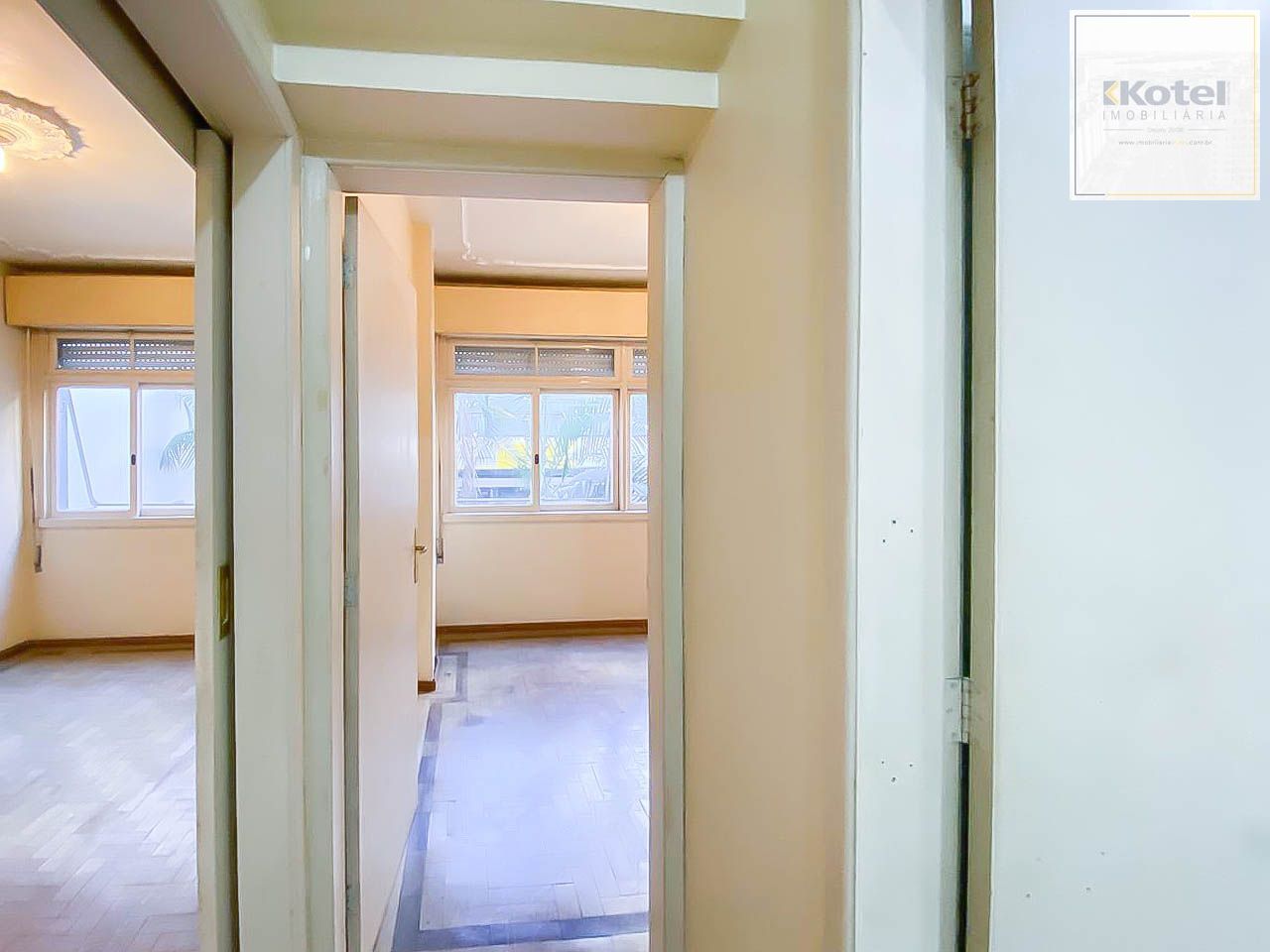 Apartamento amplo de 3 dormitórios, ensolarado, com portaria 24h próximo à UFRGS — foto 5