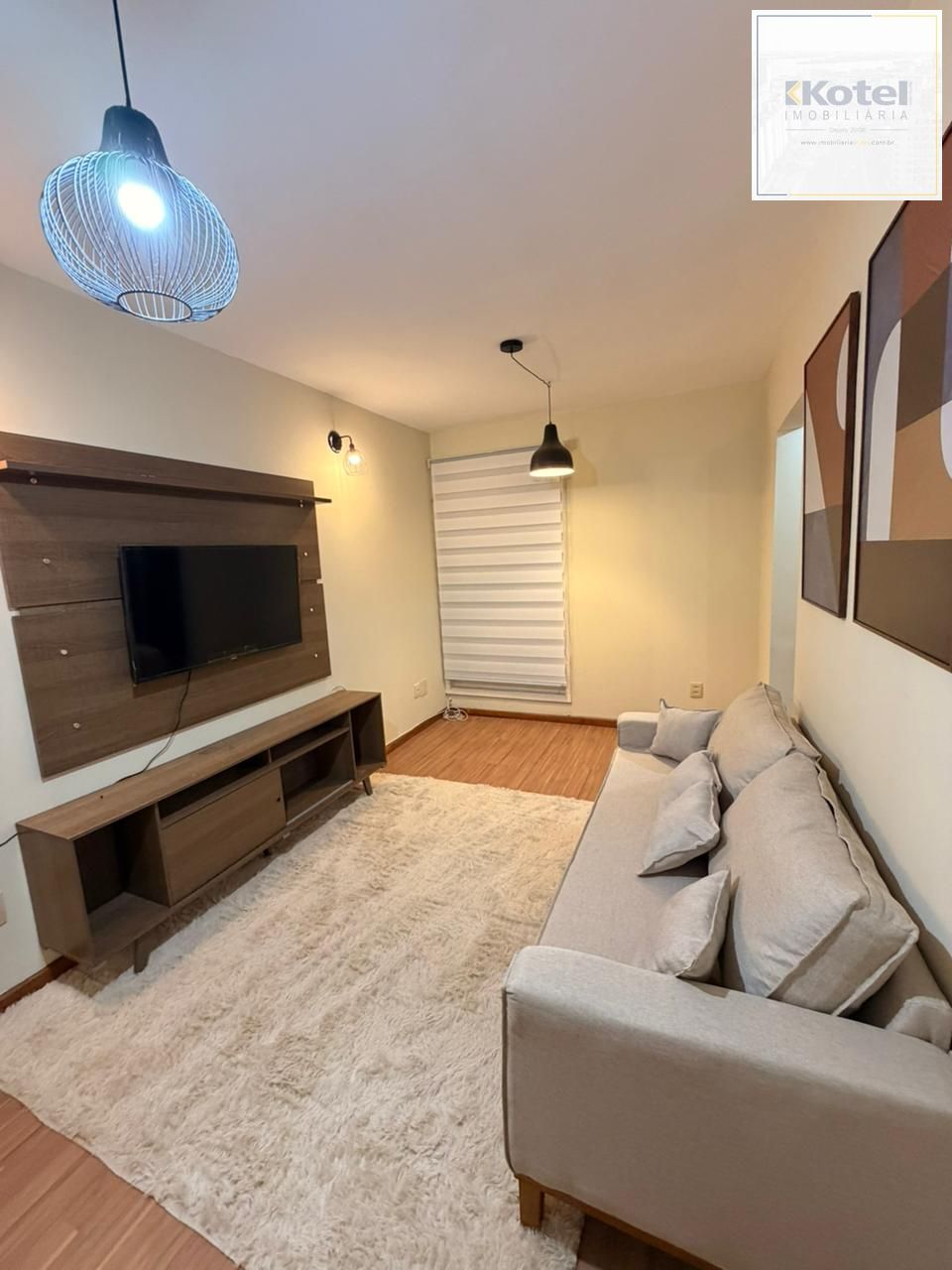 APARTAMENTO COM UMA VAGA DE GARAGEM - NA LUIZ AFONSO
