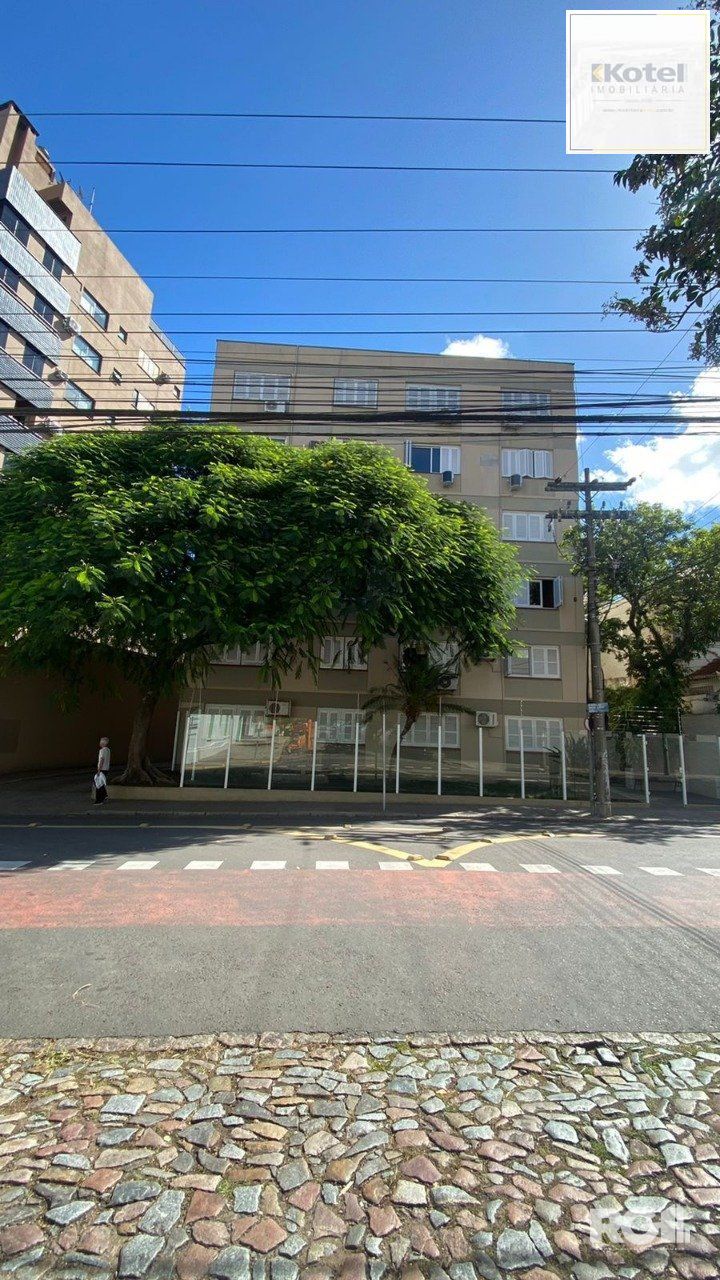 Loja no Bom Fim com garagem- Cód. RP389767