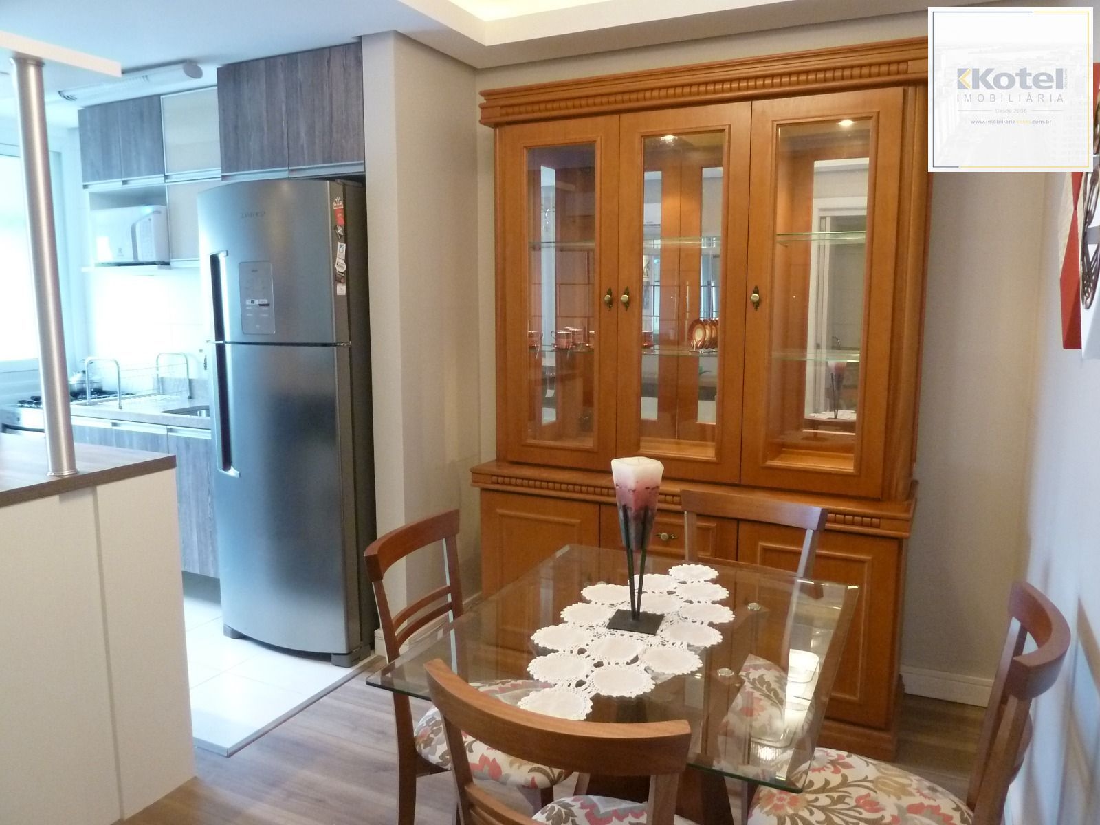 Apartamento de 1 Dormitório com Suíte e Vaga Escriturada na Cidade Baixa