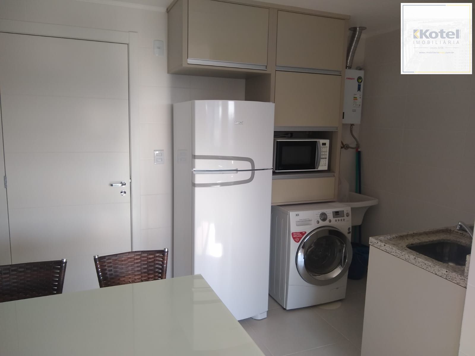 Loft Mobiliado na Azenha já Locado | Excelente Oportunidade para Investidor