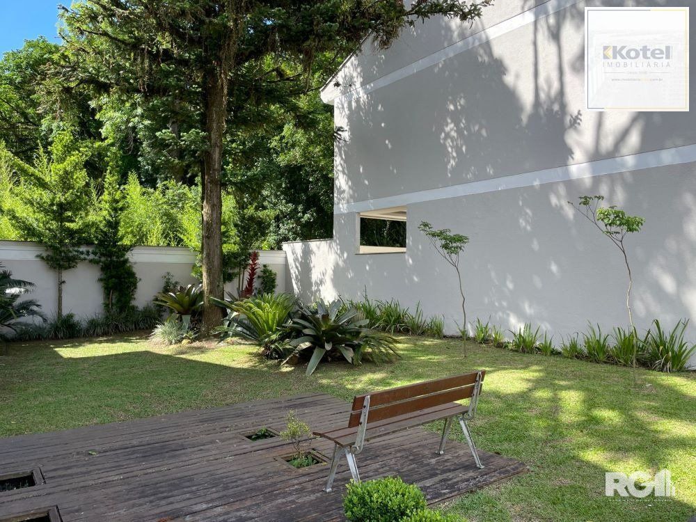 CASA A VENDA CONDOMINIO PEDRA REDONDA 03 DORMITORIOS