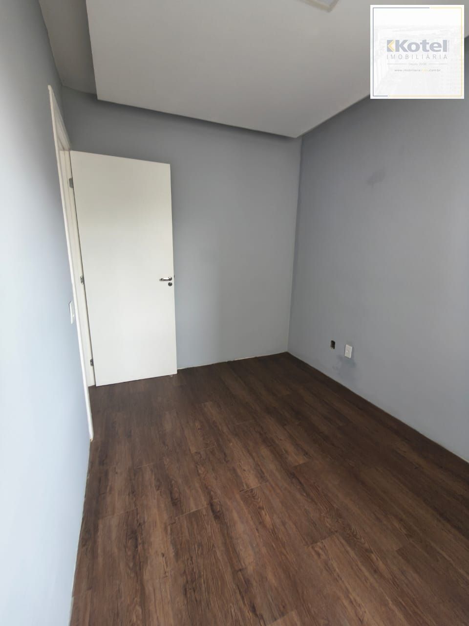 Apartamento 2 dormitórios condomínio fechado com vaga! — foto 2