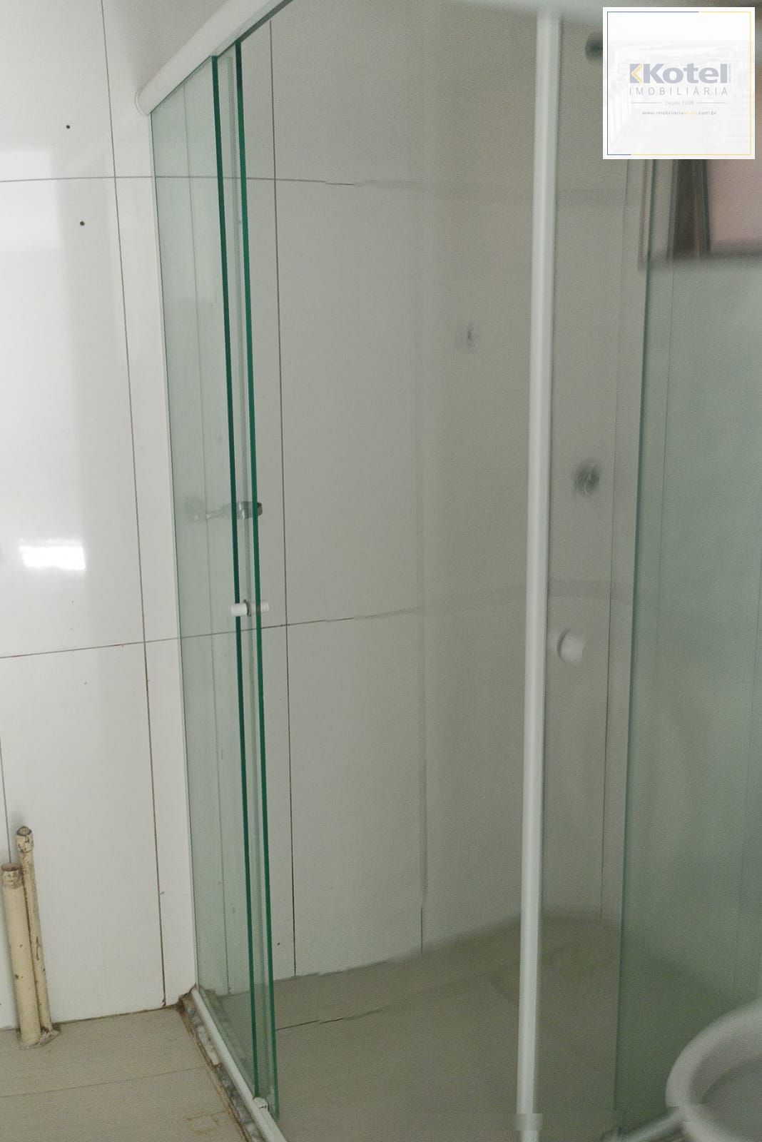 BOX-DE-VIDRO-DO-BANHEIRO