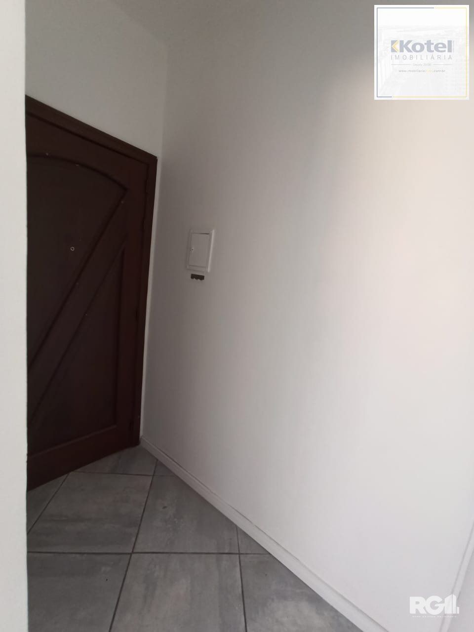 Ótimo apartamento à venda no bairro Menino Deus, em Porto Alegre. — foto 2