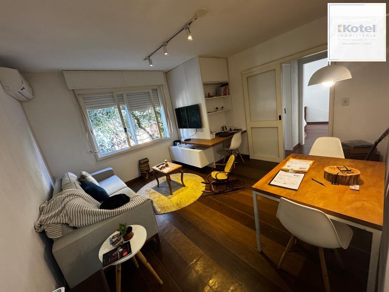 Apartamento à venda no Centro Histórico de Porto Alegre – 1 quarto, com elevador.