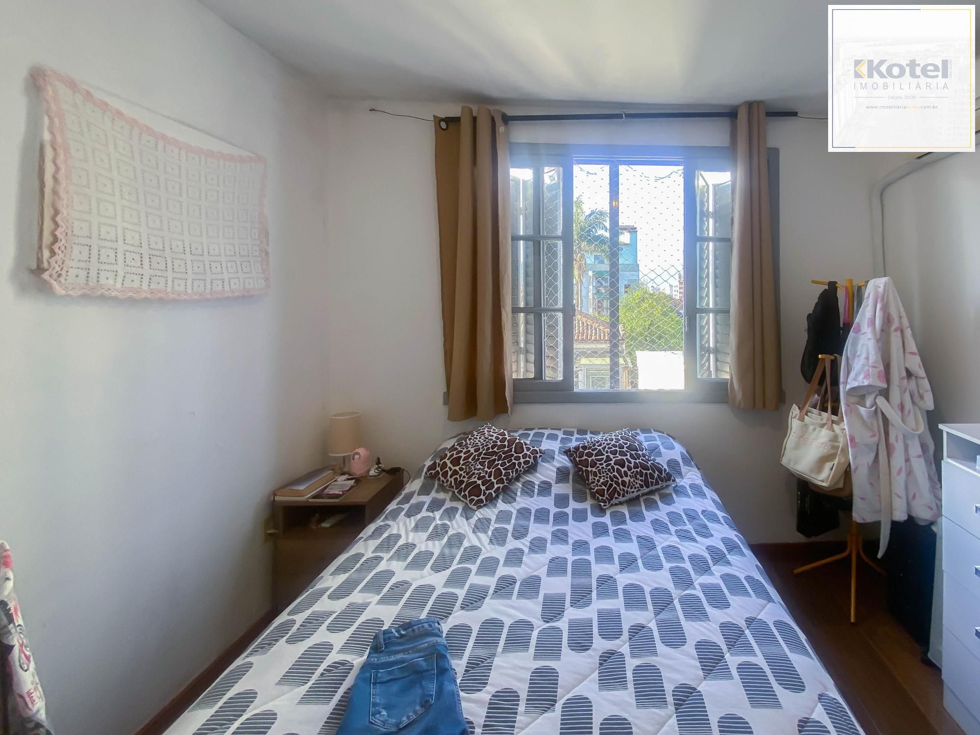 Apartamento à venda na Azenha, Porto Alegre – 1 dormitório, banheiro completo — foto 4