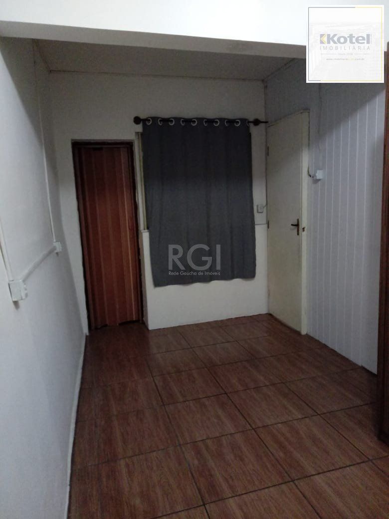 Casa para Venda - 136m², 4 dormitórios, 1 vaga - Agronomia — foto 2
