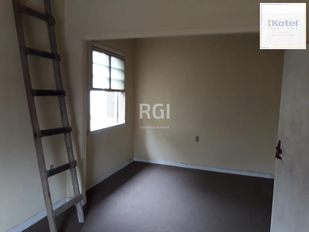 Casa para Venda - 415.8m², 5 dormitórios, 3 vagas - Menino Deus — foto 2