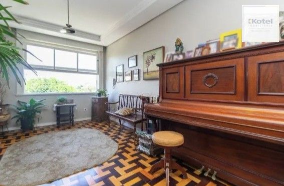 Casa para Venda - 115m², 3 dormitórios, 1 vaga - Petrópolis — foto 2
