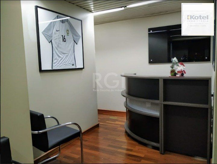 SALA COMERCIAL NO CENTRO HISTÓRICO