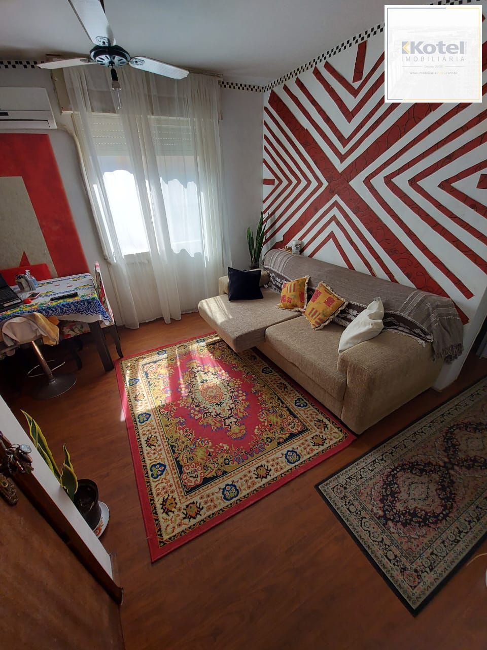 Apartamento para Venda - 50.07m², 2 dormitórios, Menino Deus — foto 2