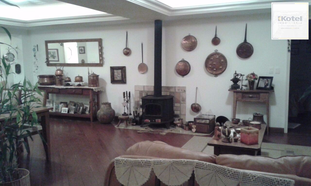 Casa para Venda - 430m², 3 dormitórios, sendo 1 suites, 4 vagas - Jardim Isabel — foto 3