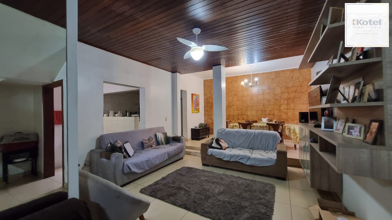 Casa estilo sobrado para venda de 3 dormitórios  com  2 vagas de garagem no bairro Cidade Baixa em Porto Alegre/RS. — foto 4