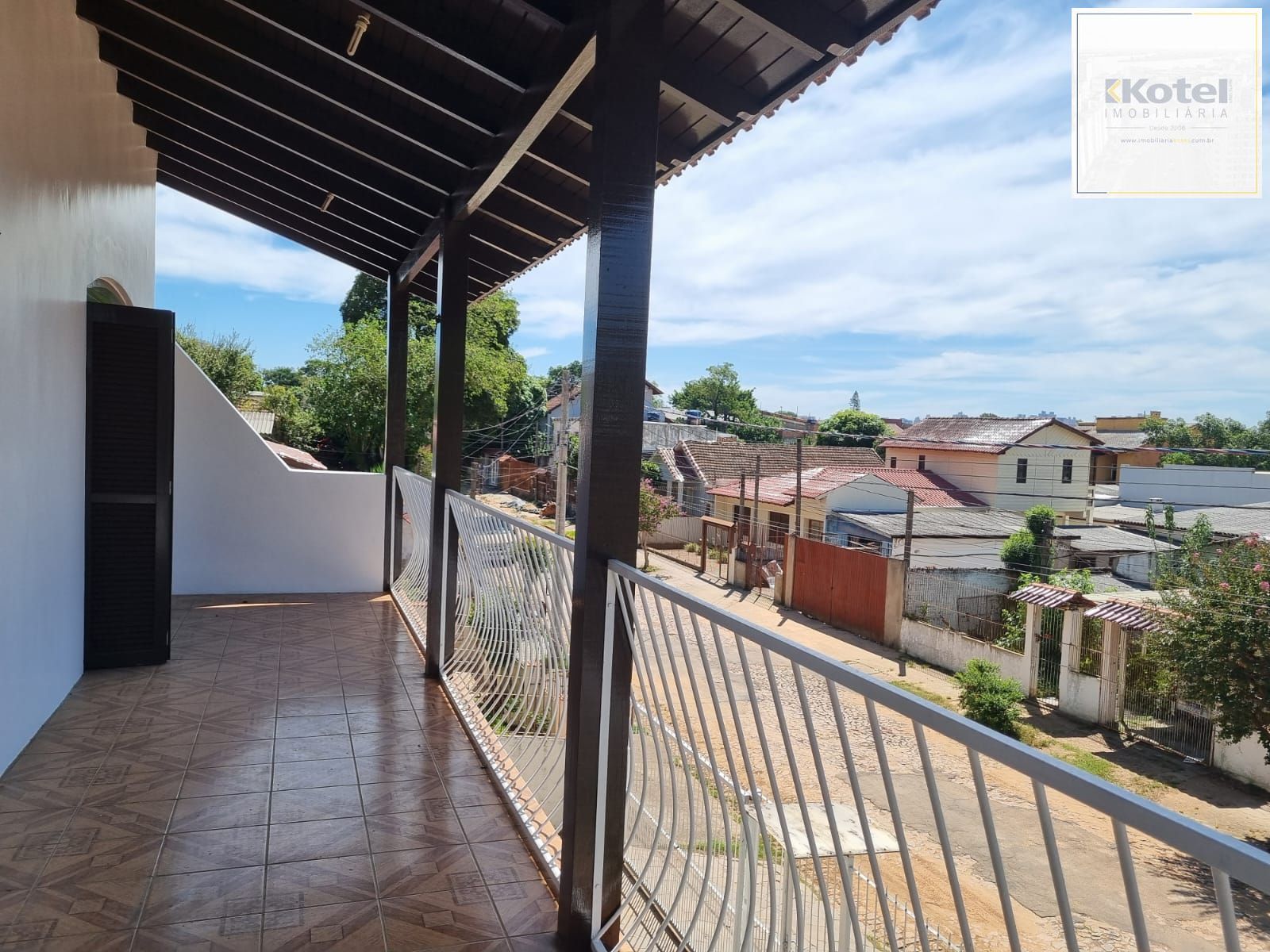 Casa 5 quartos à venda, 400m², Partenon - Porto Alegre — foto 2