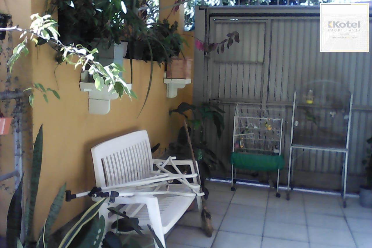 Casa para Venda - 300m², 3 dormitórios, 2 vagas - Partenon — foto 2