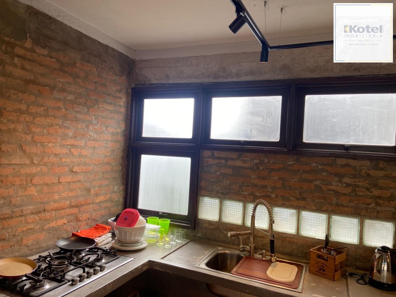 Apartamento de 1 dormitório para alugar no bairro Rio branco