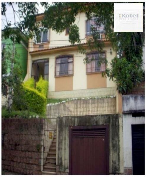 Sobrado para Venda - 240m², 3 dormitórios, sendo 1 suites, 1 vaga - Partenon — foto 2