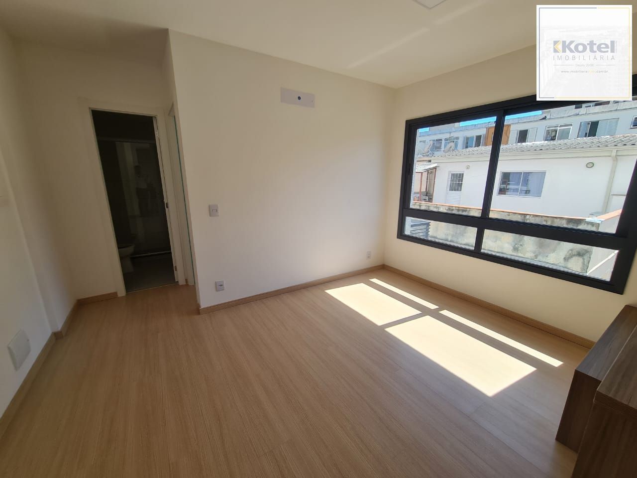 Apartamento de 1 dormitório mobiliado com vaga no Bairro Santana — foto 2