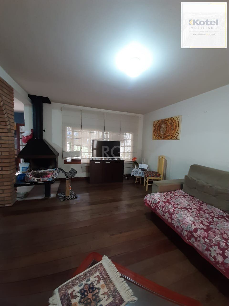 Casa para Venda - 262.02m², 3 dormitórios, sendo 1 suites, 6 vagas - Auxiliadora — foto 2