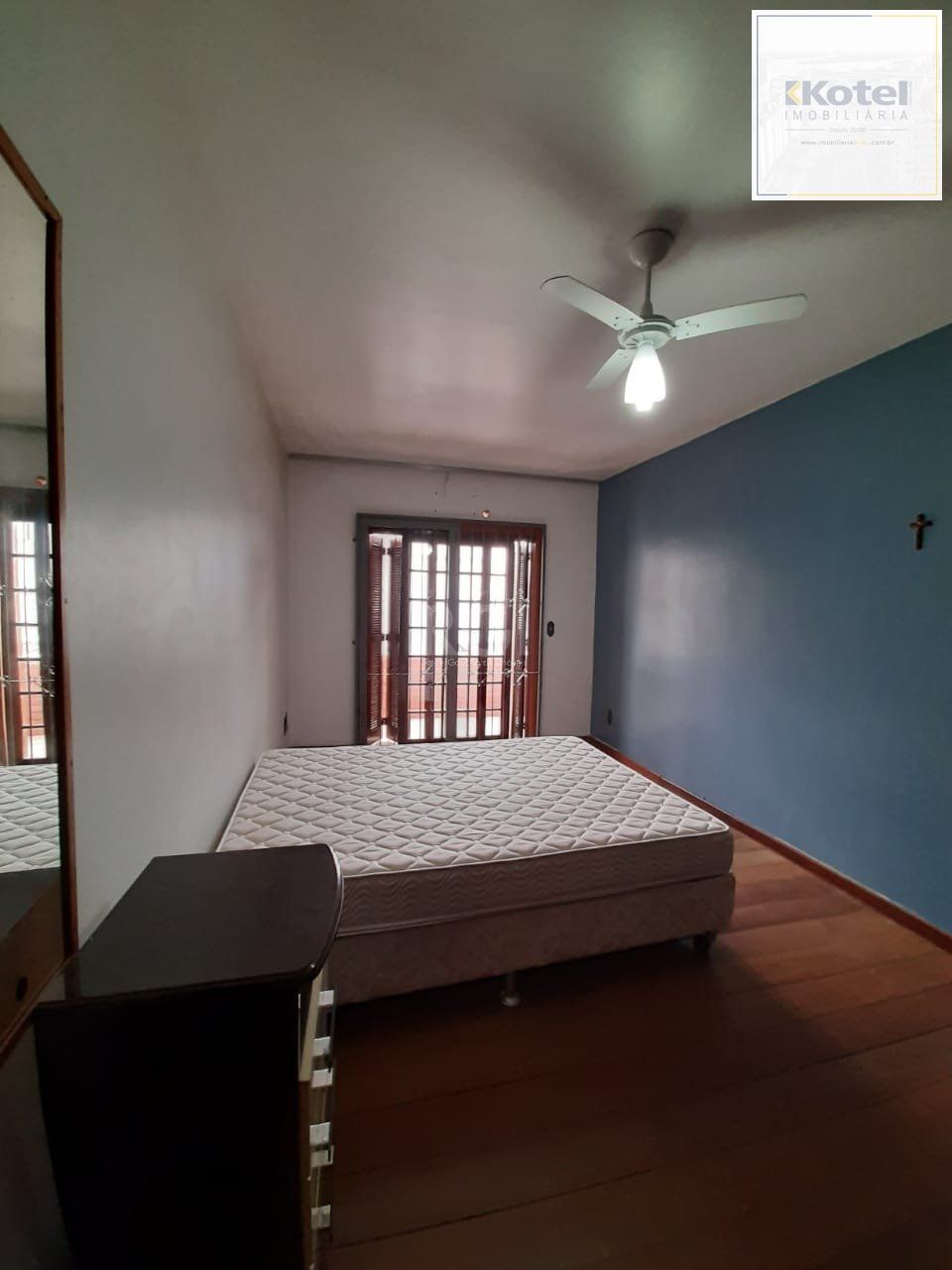 Casa para Venda - 262.02m², 3 dormitórios, sendo 1 suites, 6 vagas - Auxiliadora — foto 5