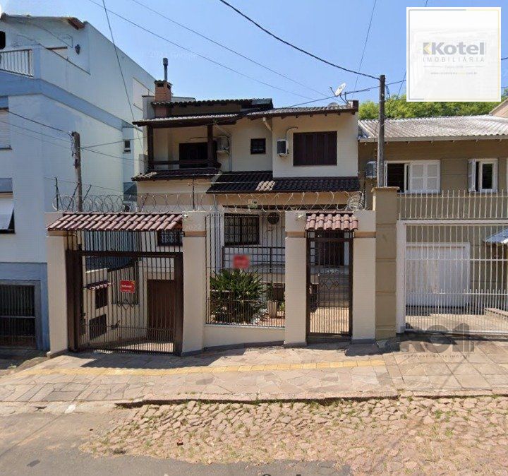 Casa 4 quartos à venda, 264m², Santo Antônio - Porto Alegre