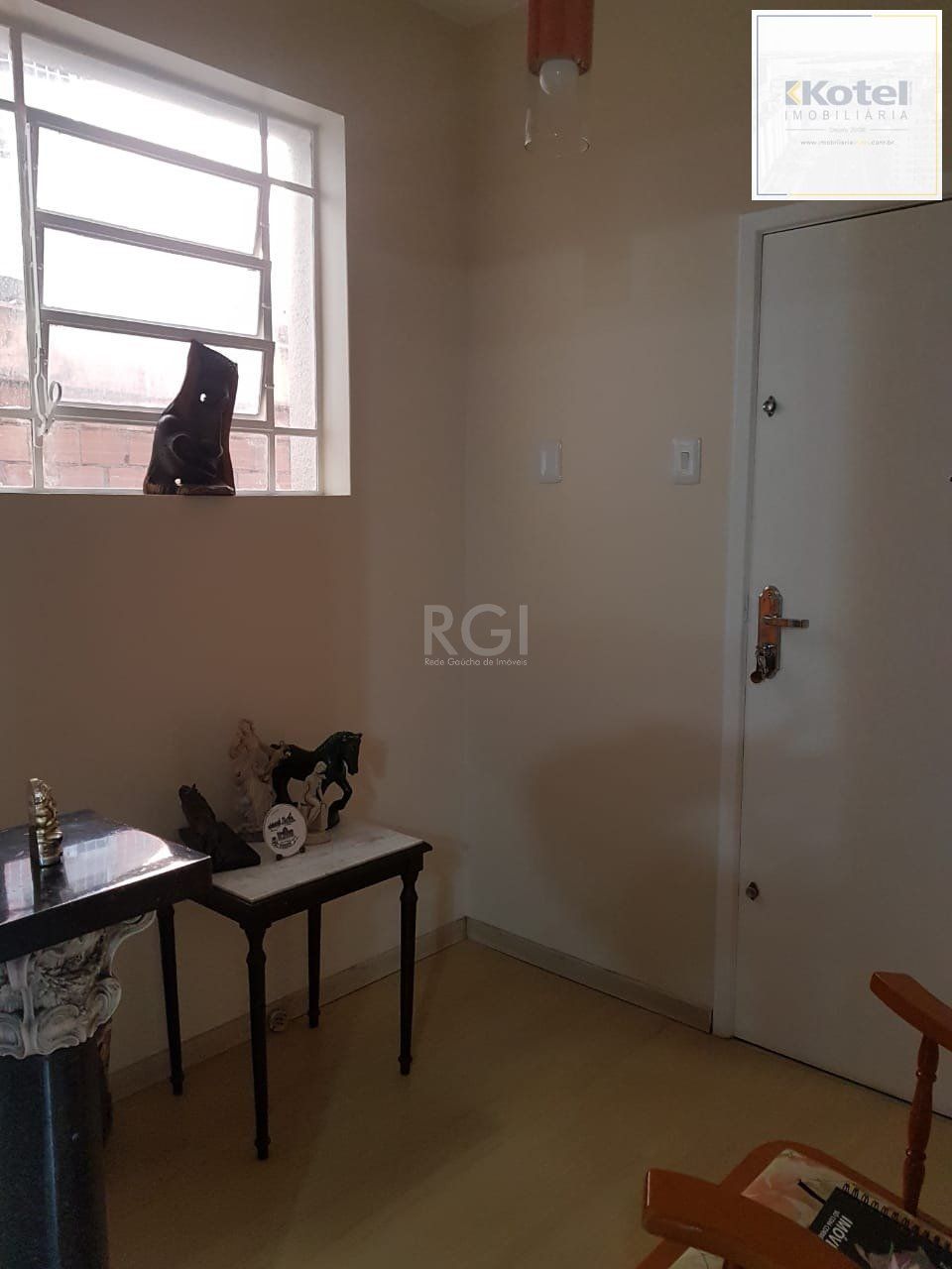 Apartamento para Venda - 115m², 3 dormitórios, Petrópolis — foto 3
