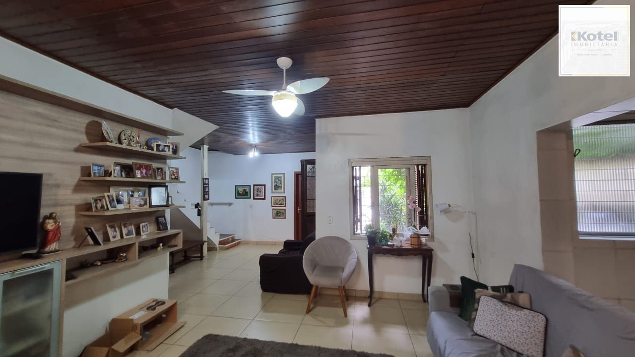 Casa estilo sobrado para venda de 3 dormitórios  com  2 vagas de garagem no bairro Cidade Baixa em Porto Alegre/RS. — foto 2