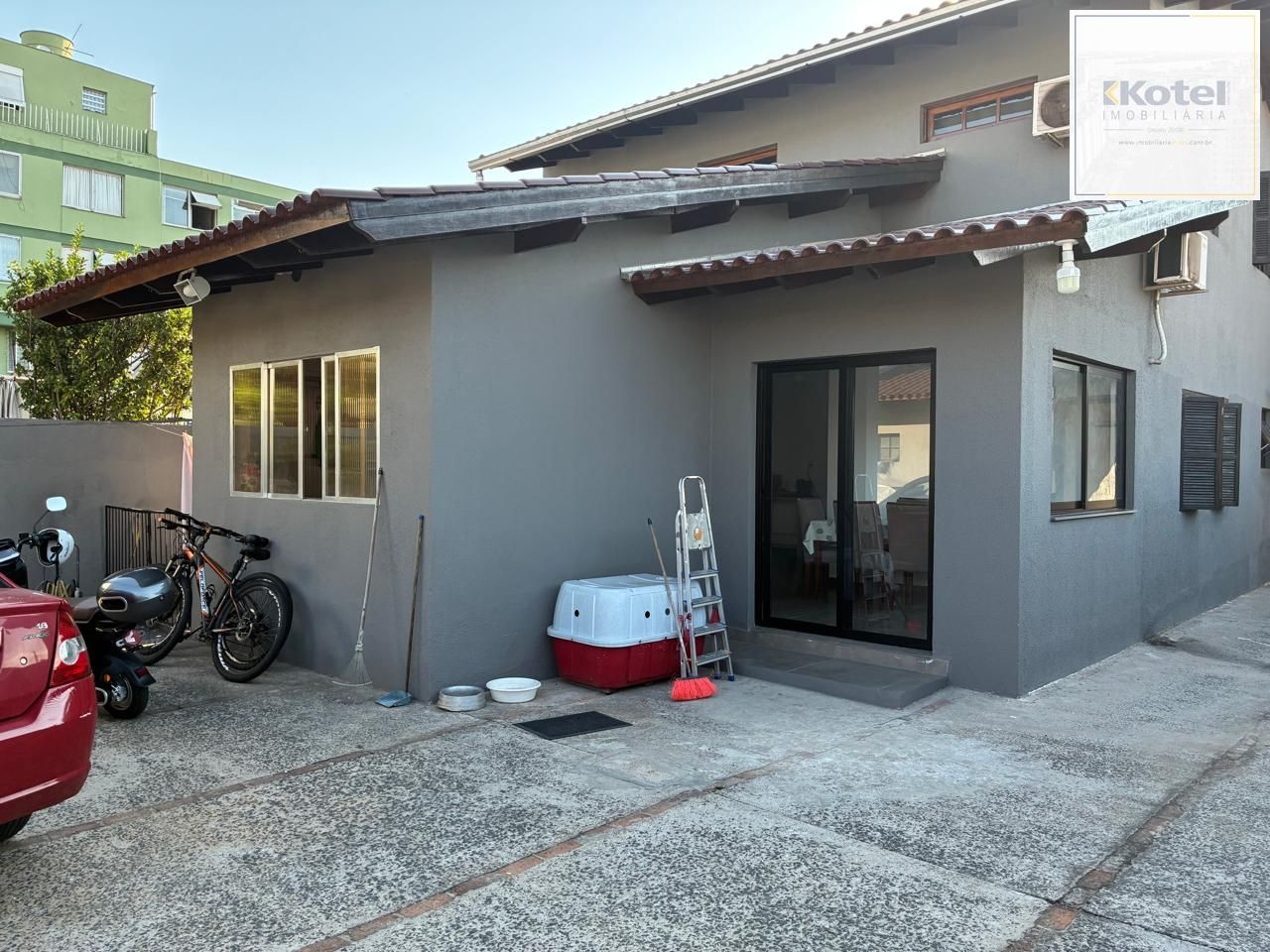 Casa para Venda - 177m², 4 dormitórios, sendo 1 suites, 2 vagas - Partenon — foto 5