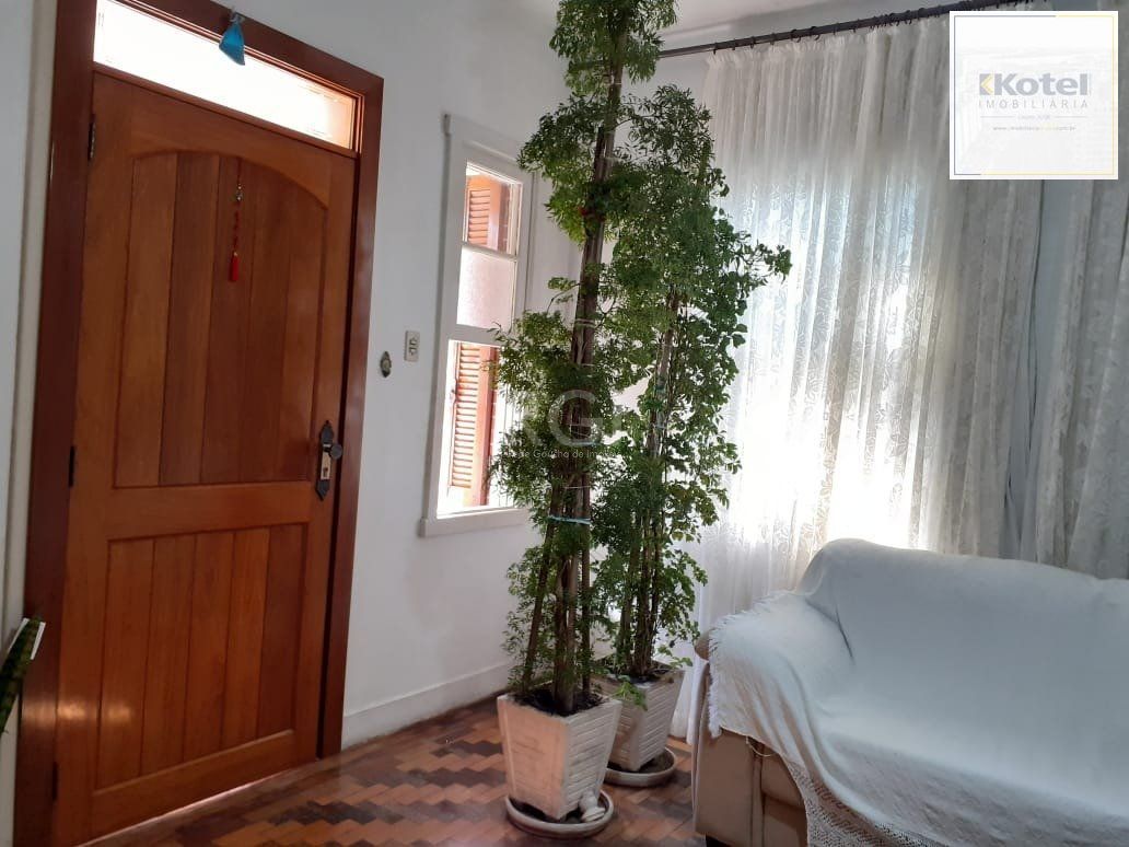 Casa para Venda - 360m², 3 dormitórios, sendo 1 suites, 4 vagas - Santana — foto 2