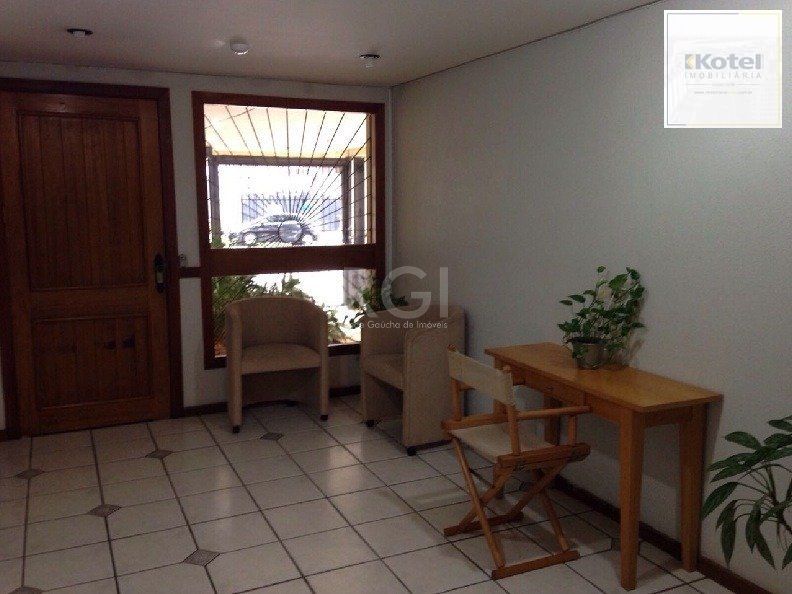 Apartamento para Venda - 53m², 2 dormitórios, 1 vaga - Petrópolis — foto 2