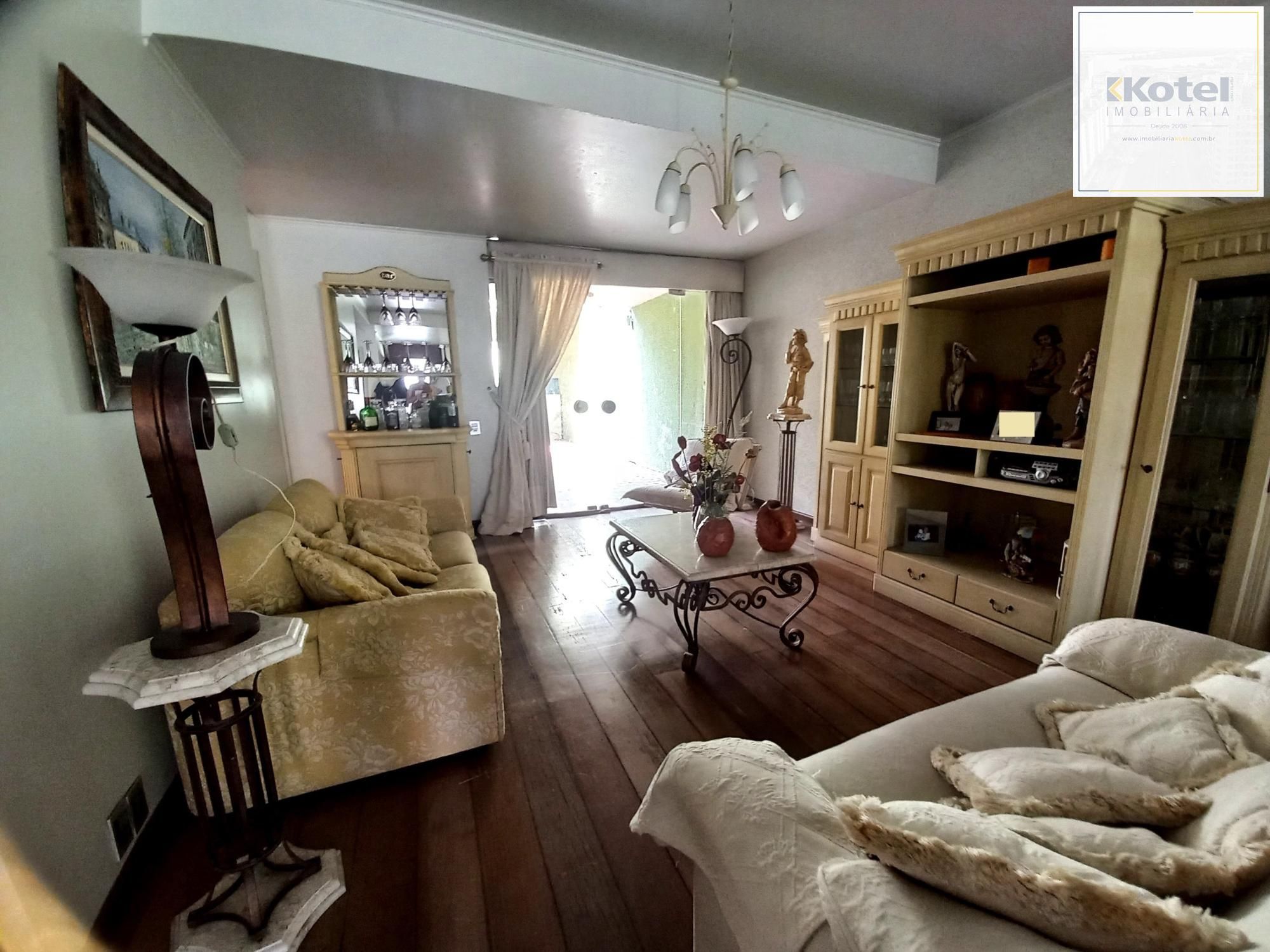 Casa para Venda - 300m², 4 dormitórios, sendo 1 suites, 2 vagas - Santana — foto 2