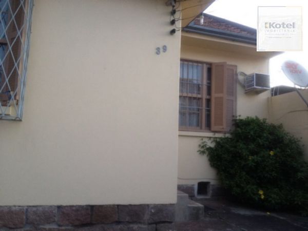 Casa para Venda - 80m², 3 dormitórios, 6 vagas - Medianeira — foto 4