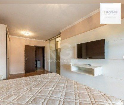 Casa para Venda - 225.43m², 3 dormitórios, sendo 1 suites, 2 vagas - Guarujá — foto 4