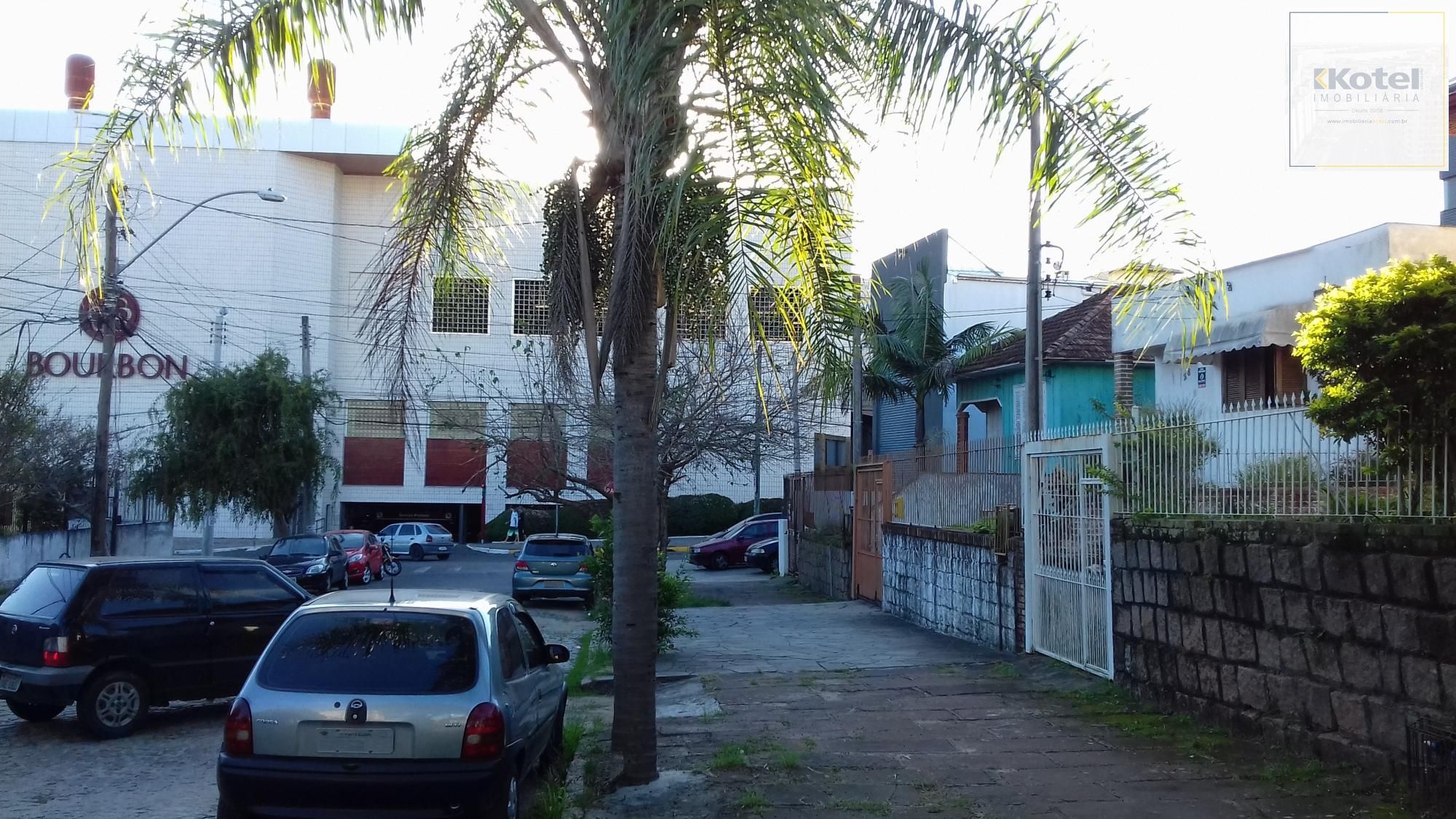 Casa para Venda - 91m², 2 dormitórios, 1 vaga - Jardim Botânico