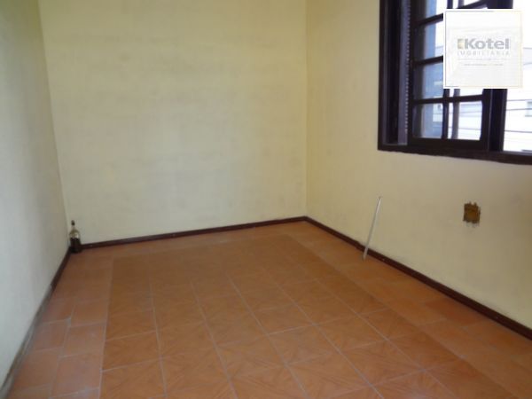 Casa para Venda - 190m², 3 dormitórios, sendo 1 suites, 1 vaga - Partenon — foto 4