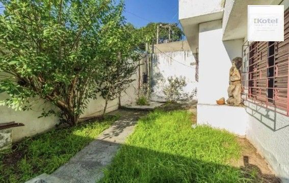 Casa para Venda - 308m², 3 dormitórios, sendo 1 suites, 2 vagas - Coronel Aparício Borges