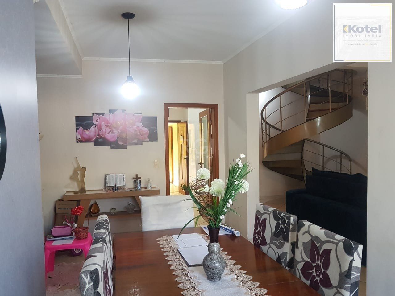 Casa para Venda - 300m², 4 dormitórios, sendo 1 suites, 2 vagas - Glória — foto 5