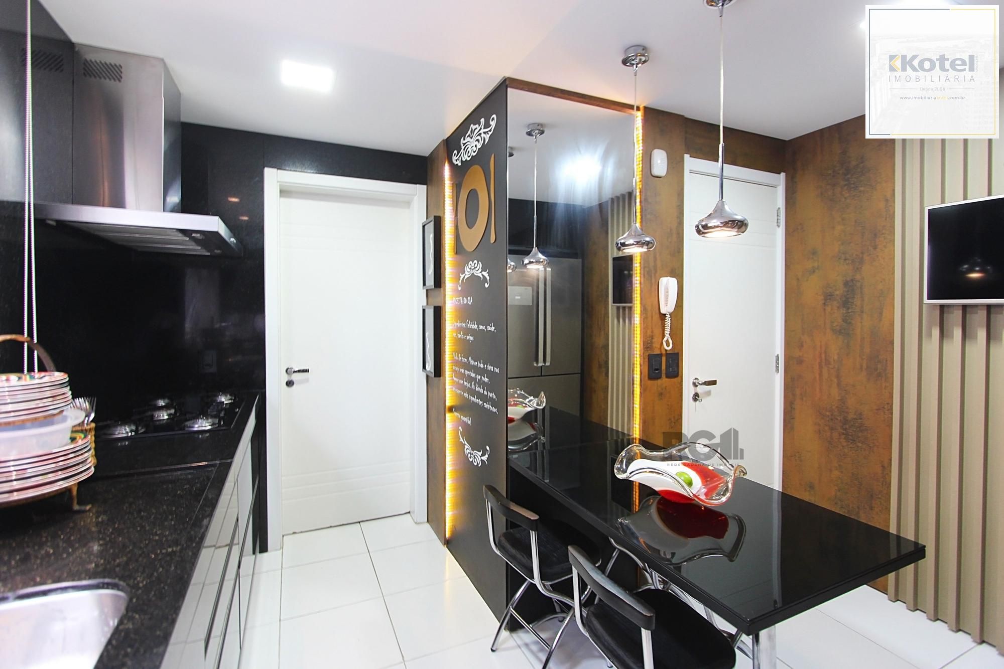apartamento de 3 dormitórios, com 3 suítes no bairro Menino Deus — foto 4