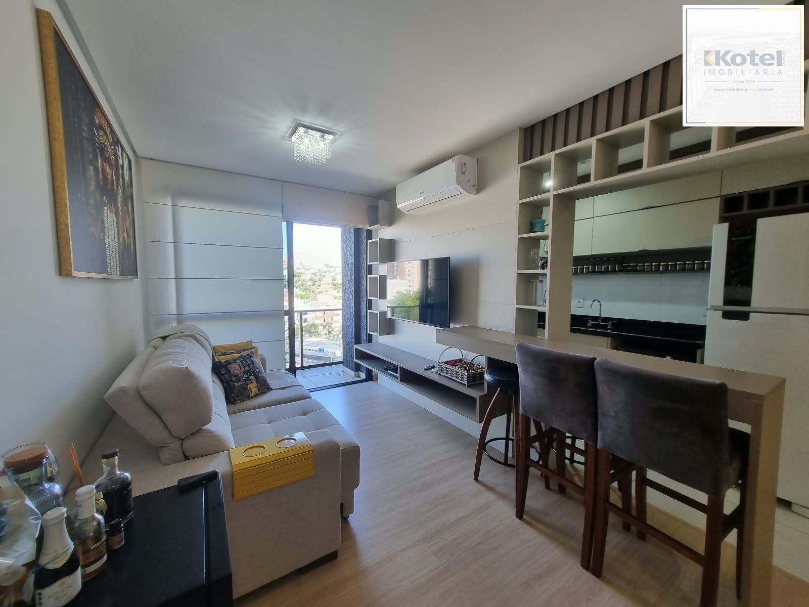 Apartamento de 2 dormitórios sendo 1 suite com 2 vagas no bairro santana /vender